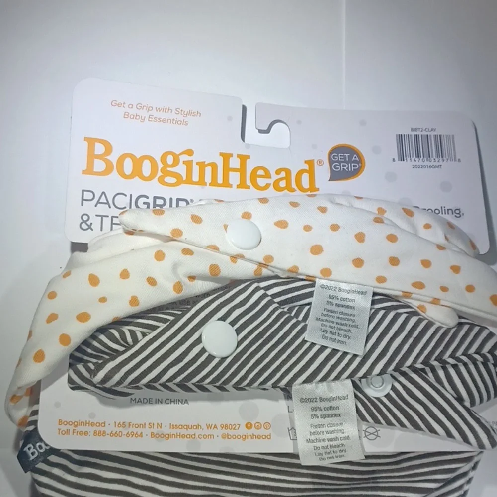 Pacigrip Bib & Teether Bib NWT